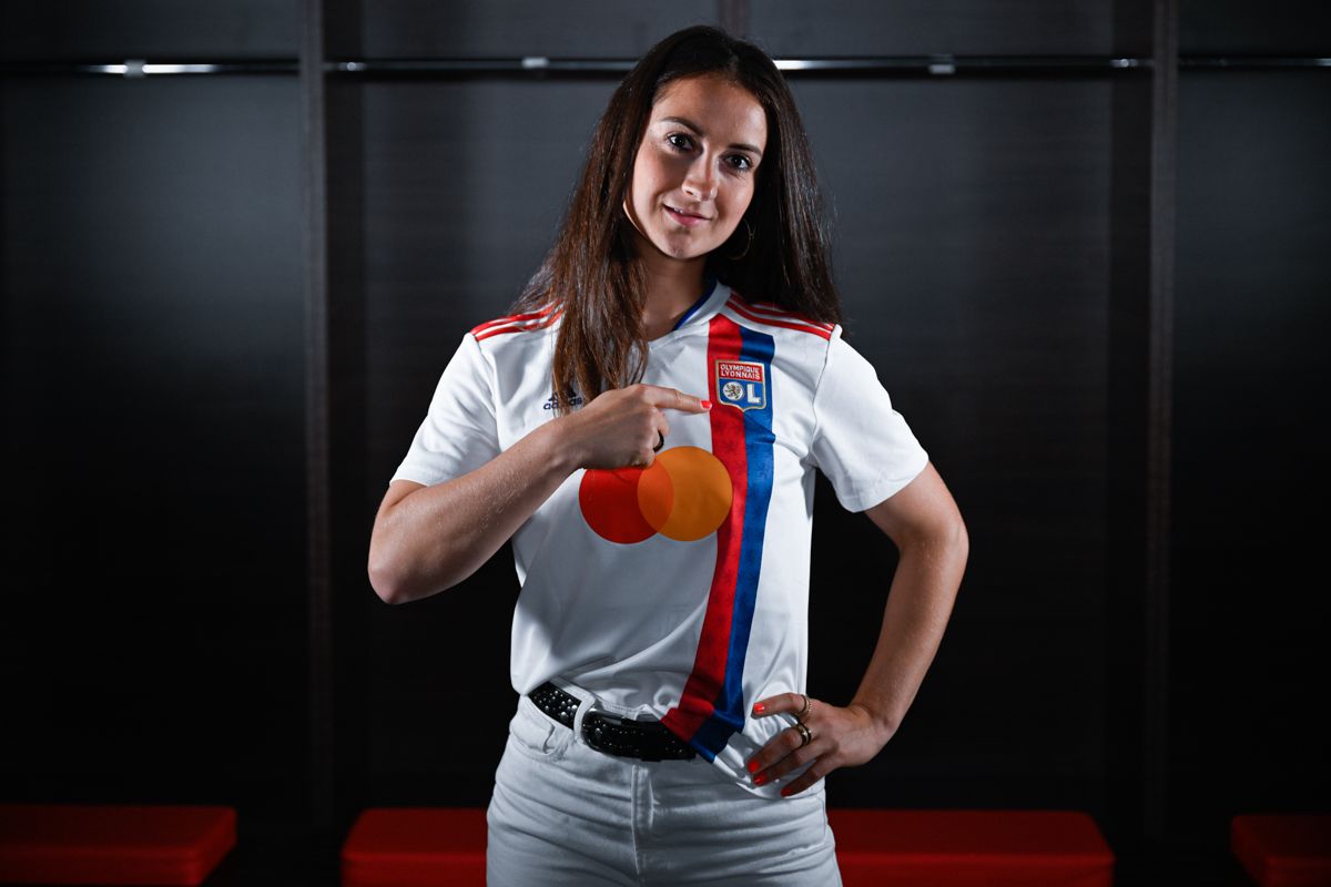 Sara Dabritz : « L’OL est le plus grand club de foot féminin