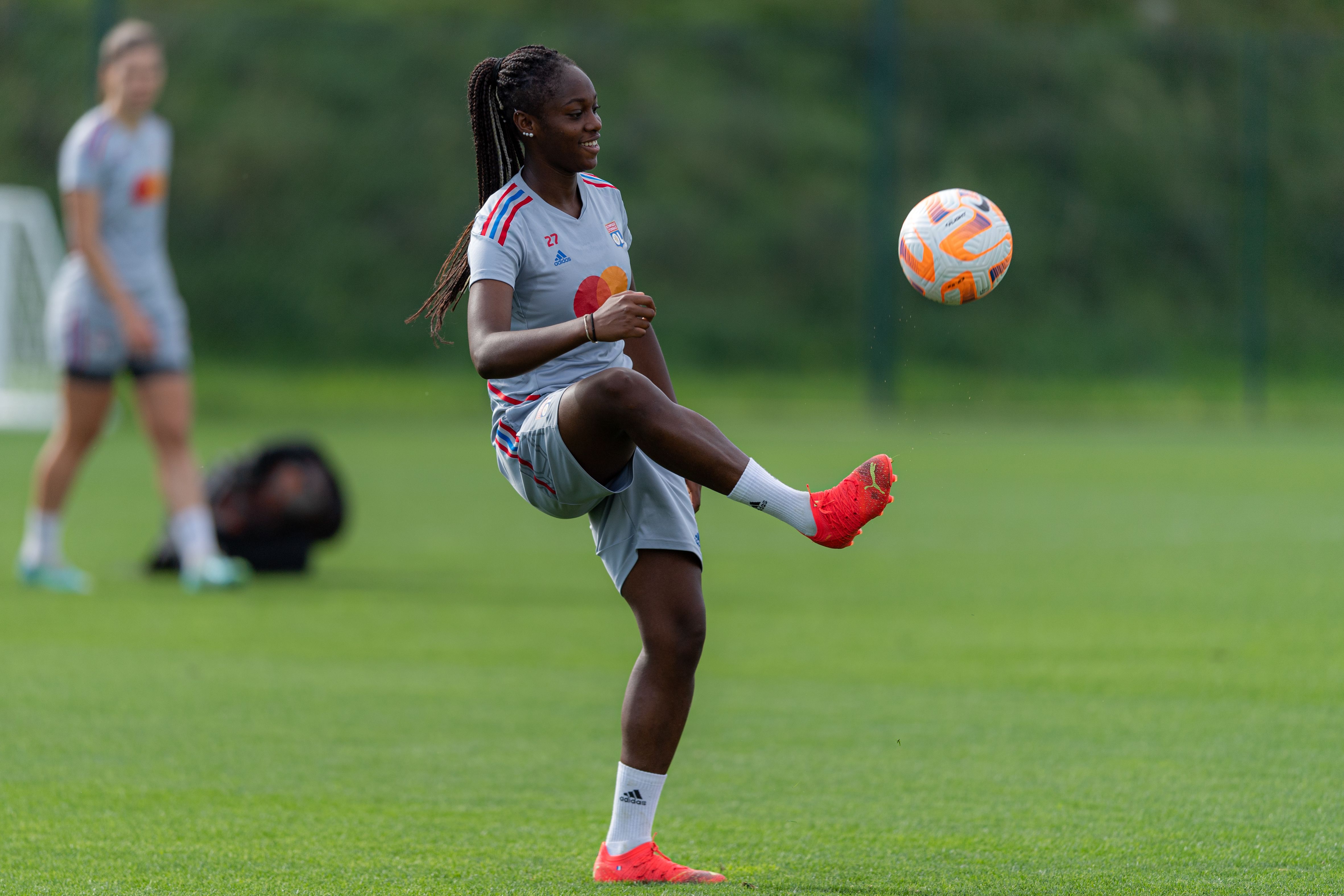 r1f-nos-jeunes-fenottes-s-imposent-dans-le-derby-contre-l-asse-5-0